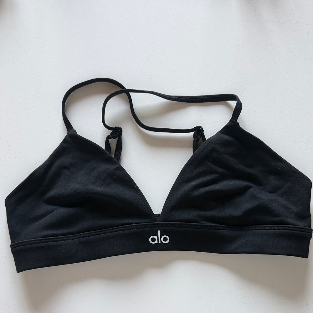 ALO Yoga Black Triangle Sports Bra NWOT